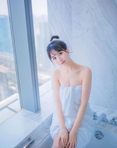 亚洲三级av在线_高清天堂在线